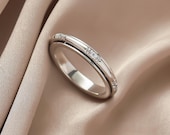Minimalist Spinner Ring Women — photo 6