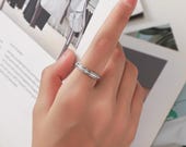 Minimalist Spinner Ring Women — photo 9