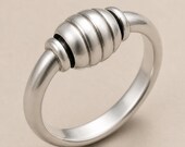 Ribbed Roller Spinner Fidget Ring — photo 1
