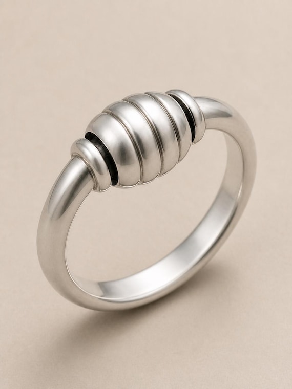 Ribbed Roller Spinner Fidget Ring