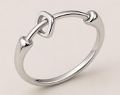 Lozenge Slider Wiggle Fidget Ring for Women — photo 1