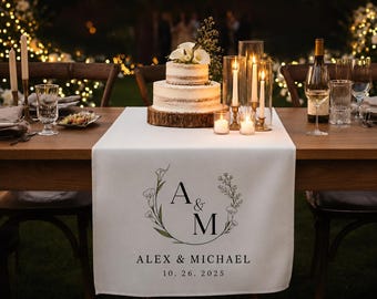 Custom Wedding Table Runner with Initials, Names, and Date, Custom Wedding Banner, Name Decor Sweetheart Reception,Elegant Fabric Sign decor