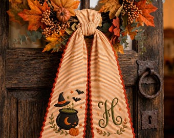 Personalized Embroidered Pumpkin Wreath Sash, Custom Fall Wreath Bow with Monogram, Thanksgiving Front Door Decor, Autumn Seasonal Gift