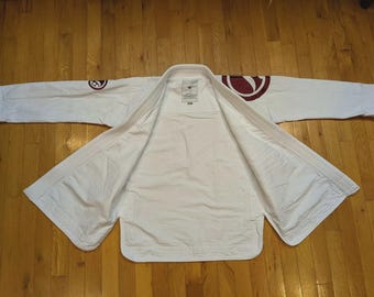 Shoyoroll Comp Edition 20.7 White Brazillian jiu jitsu Gi Grappling Uniform with Bag
