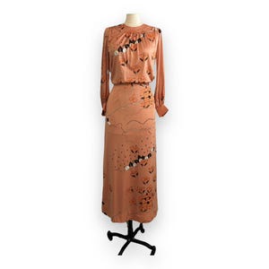 70s Patio Wear 2 piece floral top and skirt Maxi skirt 70s does 30s deco design print apricot salmon color
