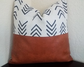 Mudcloth Pillow Cover. Mid-century pillow. Faux Leather Pillow Cover. Lumbar pillow case. Country Farmhouse Home Decor. Color Block Pillow