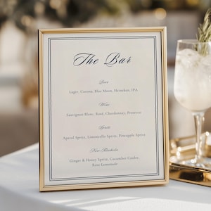 Plantilla minimalista para menú de bar: borde azul dibujado a mano y encabezado elegante con escritura cursiva / WD01