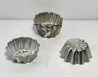 Stampo torta 6 stampini per torta o budino vintage anni 50s in alluminio dm 8,5