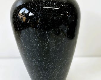 Jarrón original vintage de cristal de Murano negro y gris de los años 70, soplado a mano.