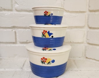 Universal Potteries Inc. Circus Pattern Nesting Casserole Dishes with Lid Covered Refrigerator Dish Bowl Set of 3