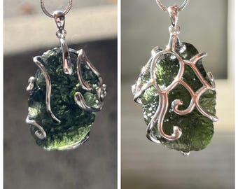 Colgante unisex de plata de tectita intacta de moldavita checa verde intenso de 6 g, auténtica, de grado A, con 12 piedras de sinergia y transformación espiritual.