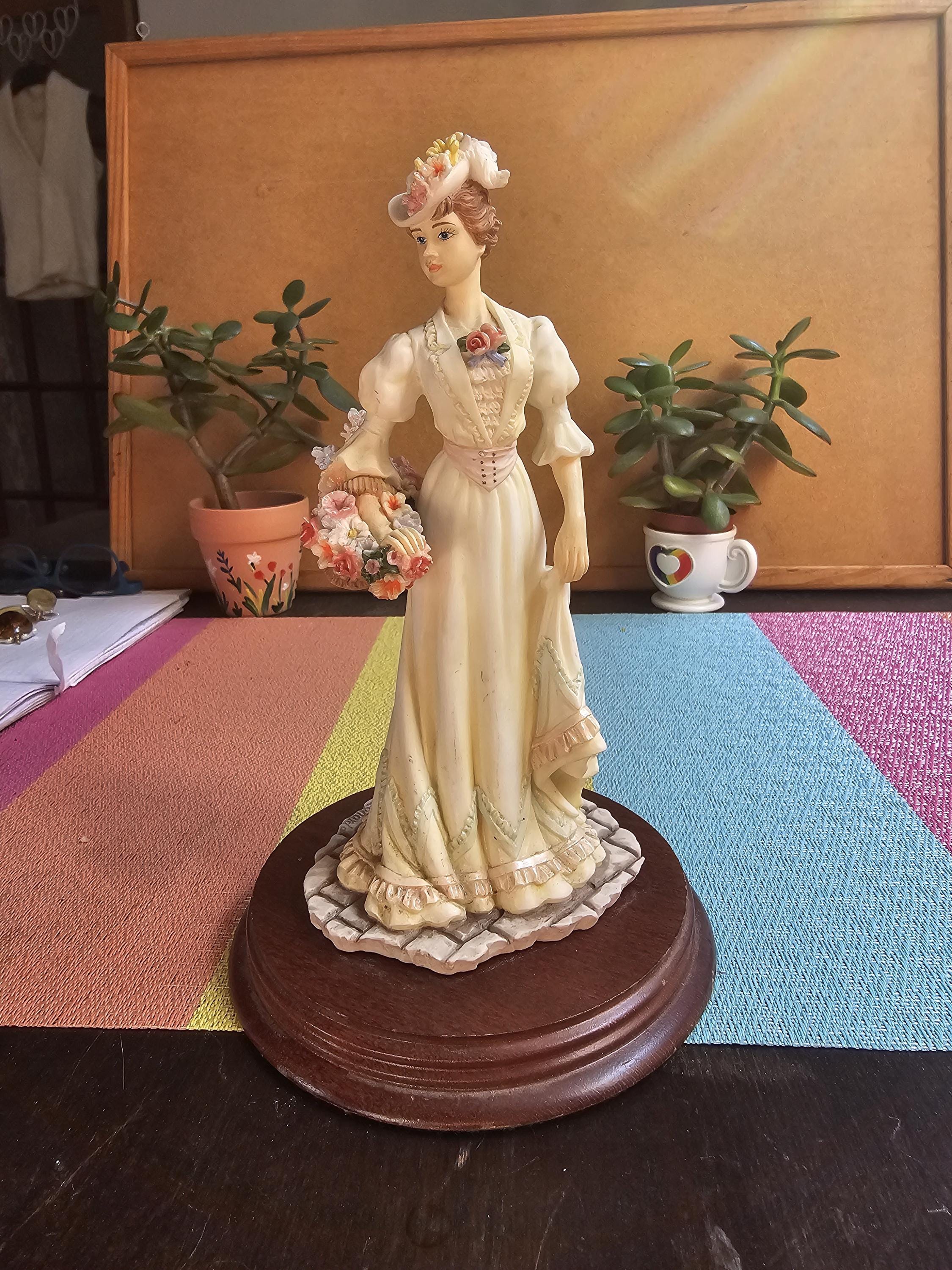 Leonardo collection porcelain figurines - Etsy 日本