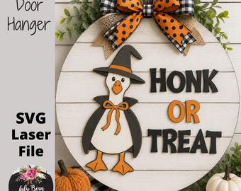 Oca da portico "Honk or Treat" Costume di Halloween Dolcetto o scherzetto Appendiporta SVG file laser File di taglio digitale Modello per taglio del legno