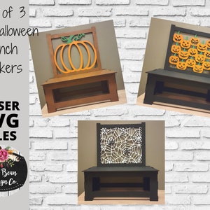 Könnte beinhalten: Set aus drei lasergeschnittenen SVG-Dateien für eine Halloween-Bankenrückwand. Die Designs beinhalten einen Kürbis, ein Spinnennetz und eine Reihe von Jack-o'-Lanterns.