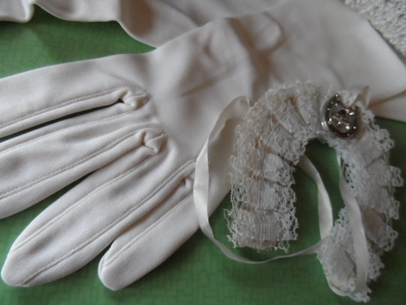 Gloves, Snow White, Elbow length - image 1