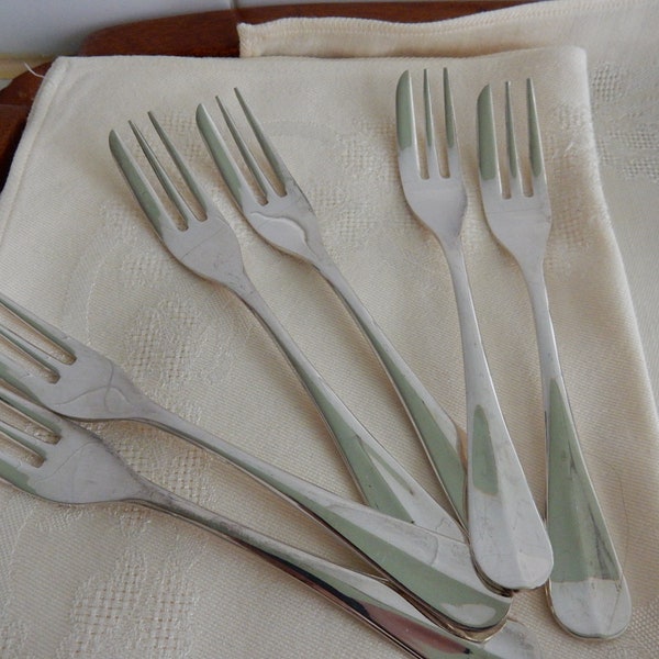 Cake Forks, Silver Plated, vintage,  Set of 6 No box