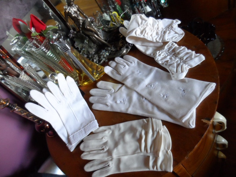 Gloves x Three styles Not Perfect