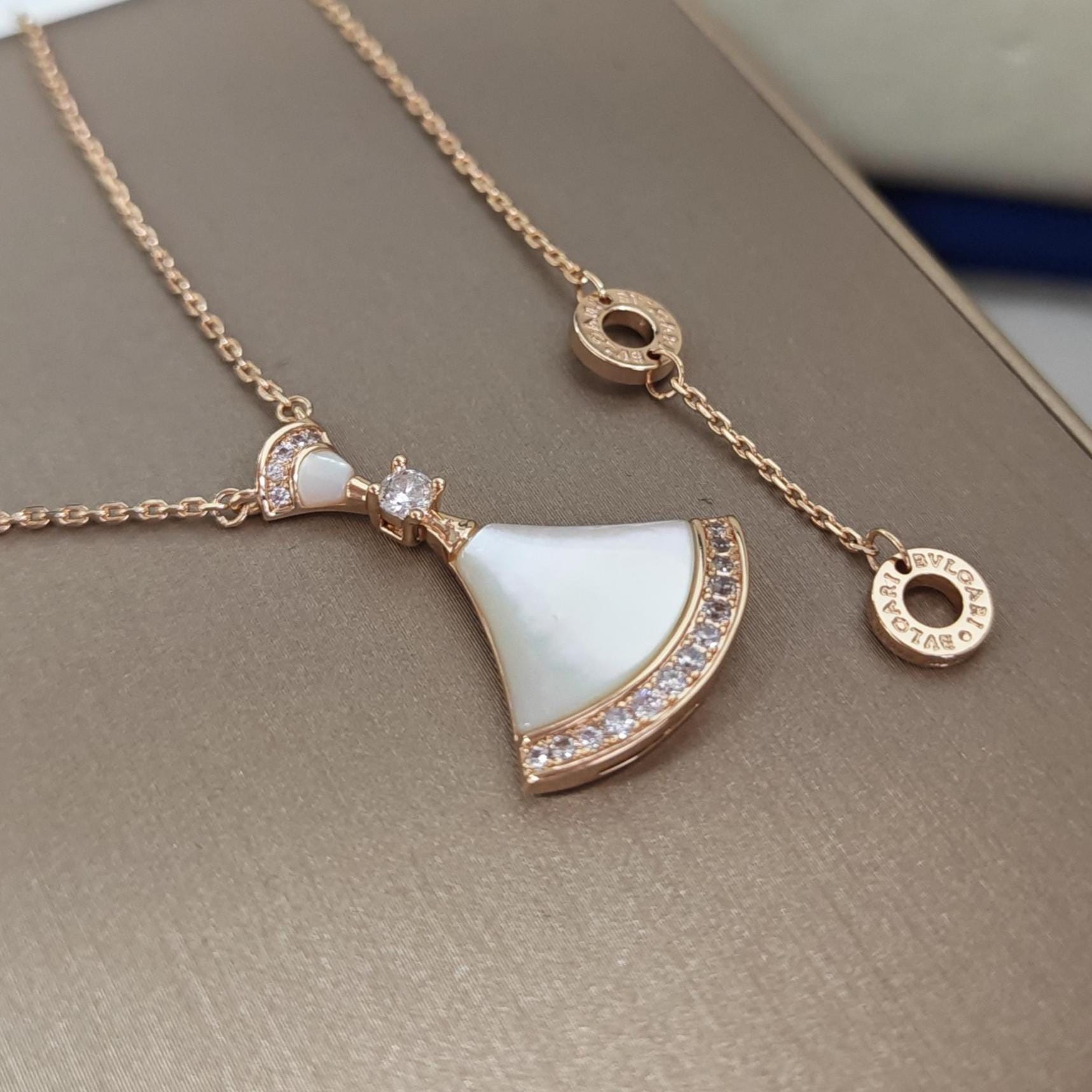 18k clover necklace gold - Etsy 日本