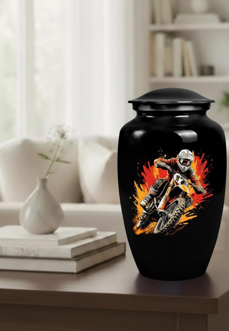 Urna funeraria negra para motocross – Recuerdo conmemorativo para piloto de motocross imagen 1
