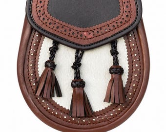 Kilt escocés de cuero marrón escocés para hombre con 3 borlas y cadena y correa