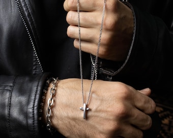 Zilveren kruisketting voor heren – Biker Rock-stijlsieraden, roestvrijstalen ketting, handgemaakt rustiek cadeau voor hemketting