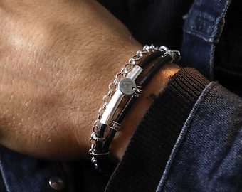 Pulsera de cuero para hombre - Pulsera de plata estilo motero - Joyería de cadena estilo rock, dije de moneda vintage, regalo hecho a mano.