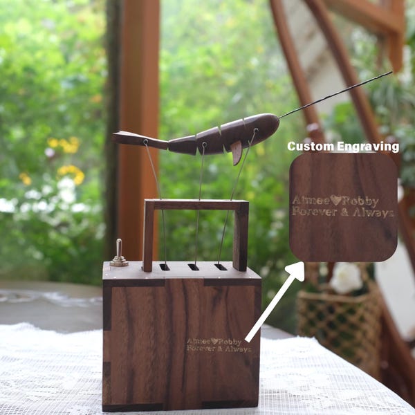 Walnut Wooden Whale Automata Handcrafted Kinetic Sculpture Custom Engraved Gift for Him Kids Mechanical Whale Decor Wooden Art Home Display