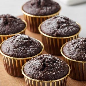Jamaikanische Frucht Extra-Rich Rum Cupcakes x 8 - Feucht und feucht