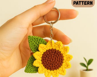 Crochet Sunflower Keychain Pattern | Mini Flower Bag Charm | Easy Beginner Crochet Tutorial | Instant Download
