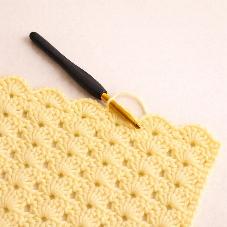 Baby Blanket Crochet Pattern | Easy Shell Stitch Blanket PDF - Etsy