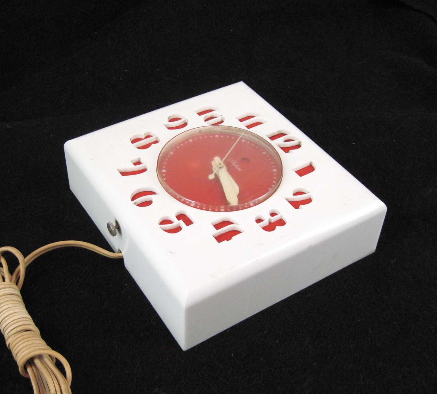 Vintage GE Telechron 2H27 Electric Wall Clock Red and White Etsy