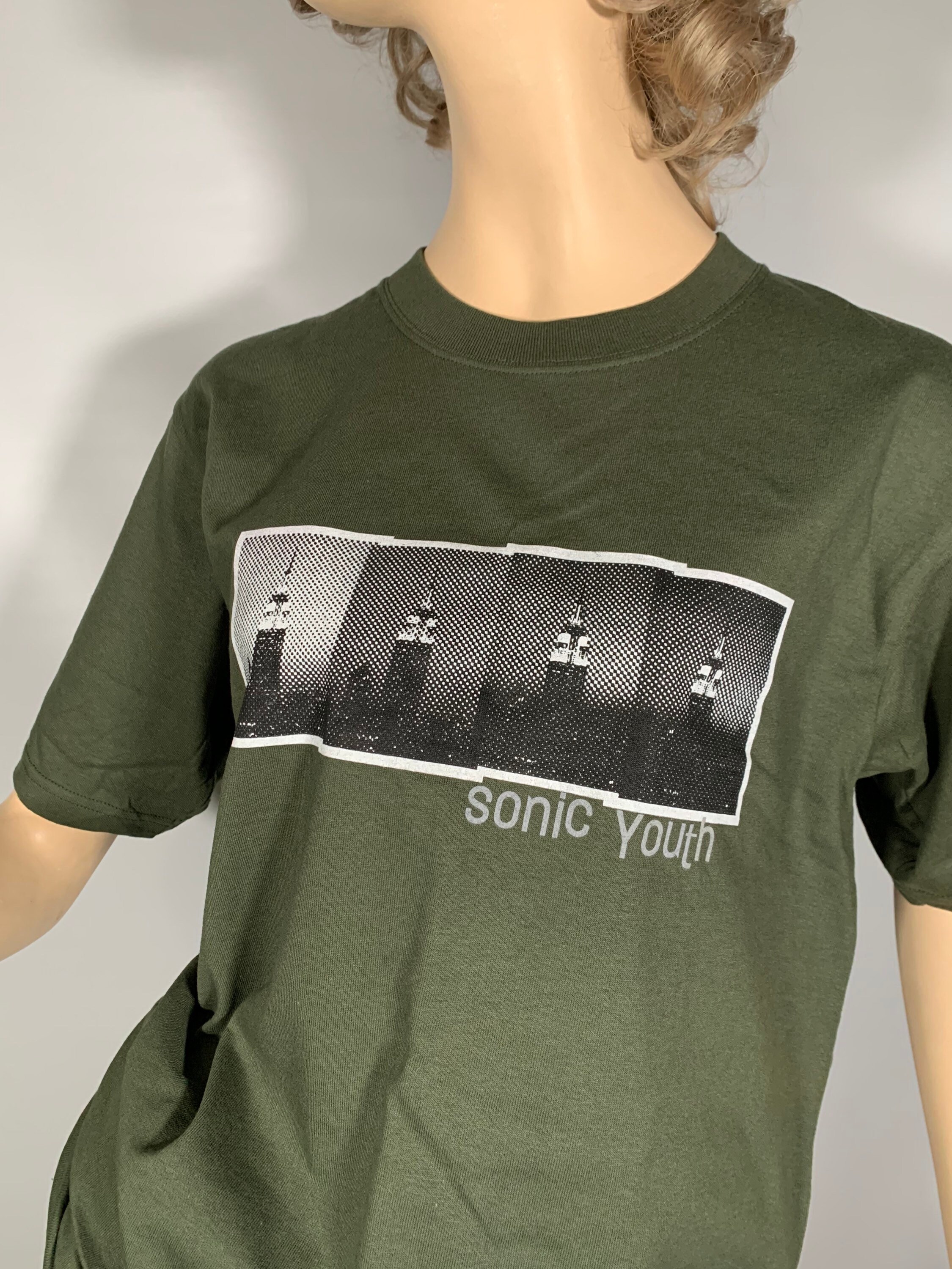 90's Sonic Youth Flower Astronaut T-shirt | grico vintage