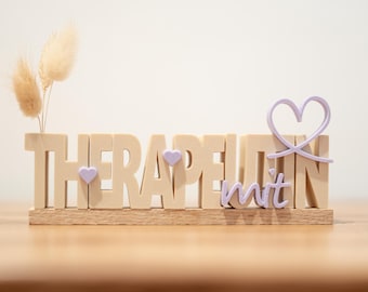 Therapeutin Geschenk personalisiert | 3D-Schriftzug mit Herz auf Eichenholz | Gravur | Dankeschön Abschied Ergo Physio Logo Psycho