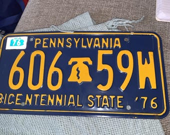 Pennsylvania license plate Bicentennial State, original 76 tag Vintage Very Good