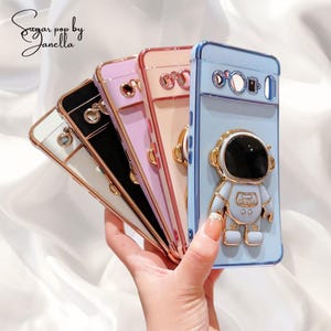 Kawaii Glossy Plating Astronaut Phone Case for Google Pixel 10 9 Pro XL 8 7A
