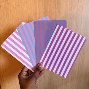 Kindle-insteekbundel met aardbeistreep | Roze en groene Kindle-covers | Leuke aardbei-esthetiek | Gezellige Kindle-inzet | Alle Kindle-formaten