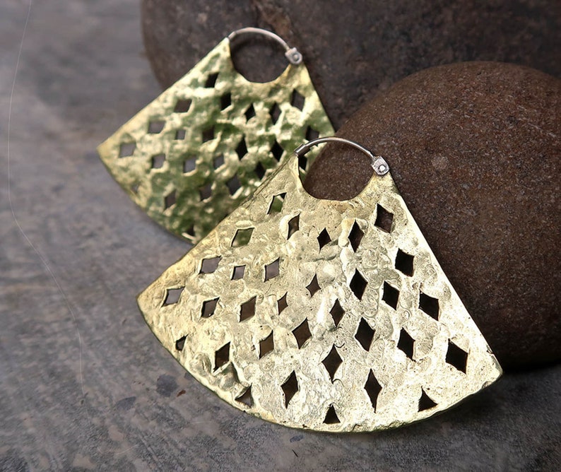 Small Hammered Saffron earrings small, bold gold and sliver handmade fan shaped statement earrings image 4