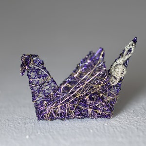 Origami crane pin, Crane brooch, Origami jewelry sculpture wire bird art brooch, Modern statement gift image 1