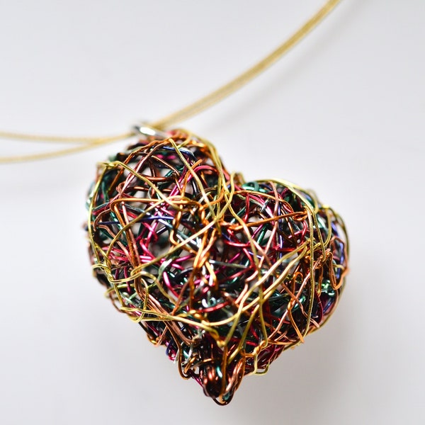 Heart art necklace Wire heart necklace Sculptural jewelry Gold heart necklace Unusual modern necklace heart Valentines gift Heart jewelry
