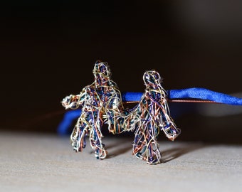 Sculptural Couple Pendant · Abstract Wire Necklace · Figurative Art Jewelry
