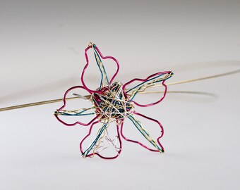 Wire flower necklace, Sculpture art jewelry colorful, Pink flower pendant modern minimalist, Artist made jewelry