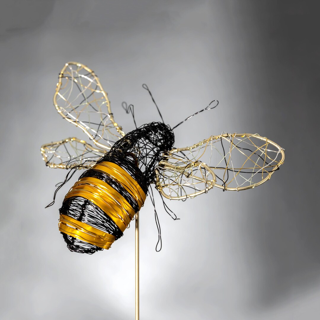 Bumble Bee Sculpture, Copper Wire Art Insect Decor, Original Artwork - Etsy