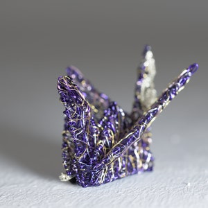 Origami crane pin, Crane brooch, Origami jewelry sculpture wire bird art brooch, Modern statement gift image 6