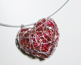 Red heart necklace, sculpture art, wire heart necklace, heart pendant, handmade, modern, Summer jewelry, anniversary gift for girlfriend