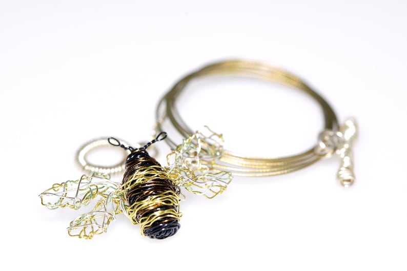 Bee necklace