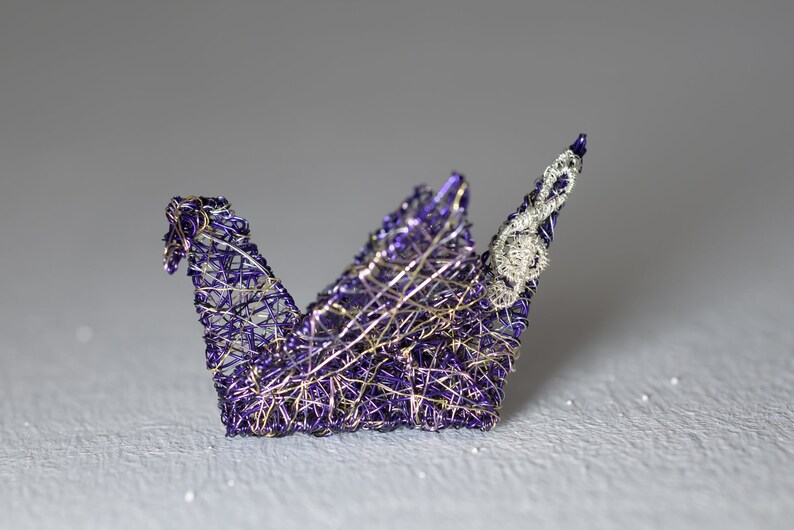 Origami crane pin, Crane brooch, Origami jewelry sculpture wire bird art brooch, Modern statement gift image 1