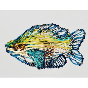 Wire fish sculpture art brooch, Navy blue yellow fish brooch, Ocean sea jewelry, Tropical brooch modern