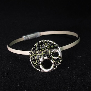 Silver disc bracelet wire art sculpture jewelry minimalist, Black circle bracelet white leather bangle
