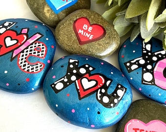Pietre decorative dipinte a mano per San Valentino - Set di 6 pezzi