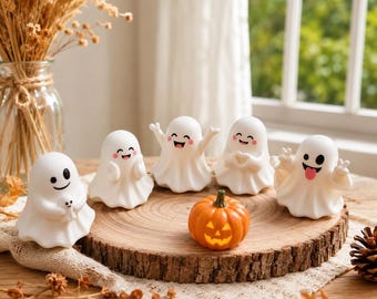 Set of 5 Cute Halloween Ghost Figurines, Mini Ghost Decor, Spooky Tabletop Ornaments, Halloween Home Party Shelf Decoration